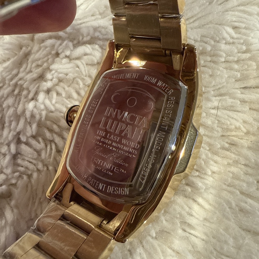INVICTA LUPAH 39817 Men's Quartz Watch - 47mm Pearl Face Seashell Green‎ Blue - Picture 8 of 8